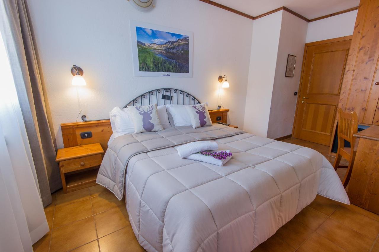 Hotel Iris Pescasseroli Ngoại thất bức ảnh